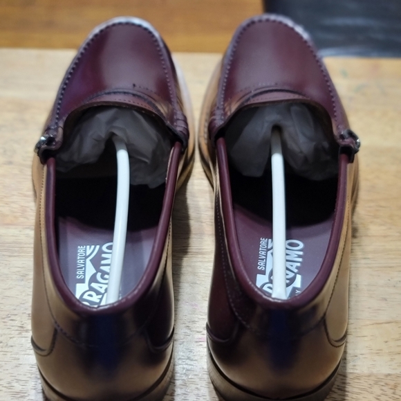 Shoes - Picture 6 of 11